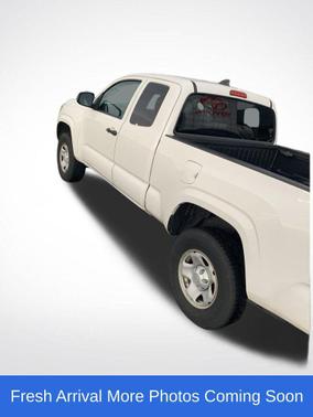 Super White 2019 Toyota Tacoma SR