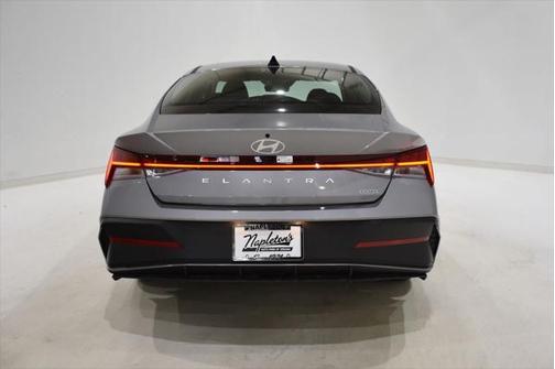 2025 Hyundai ELANTRA HEV Blue