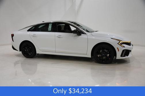 Snow White Pearl 2026 Kia K5 GT-Line AWD
