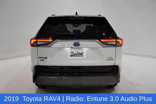 2019 Toyota RAV4 Hybrid SE