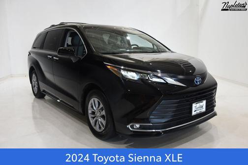 2024 Toyota Sienna XLE