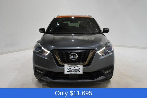Gun Metallic/Monarch Orange 2020 Nissan Kicks SR