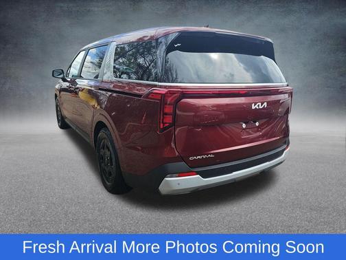 2025 Kia Carnival LXS