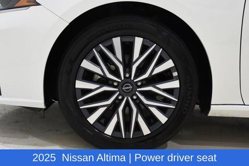 2025 Nissan Altima 2.5 SV