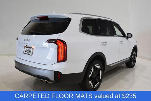 Glacial White Pearl 2025 Kia Telluride S