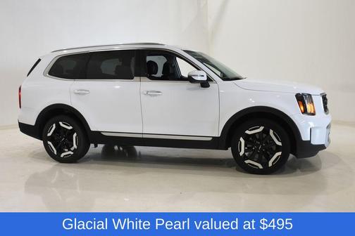 Glacial White Pearl 2025 Kia Telluride S