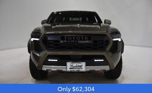 2026 Toyota Tacoma Hybrid Trailhunter