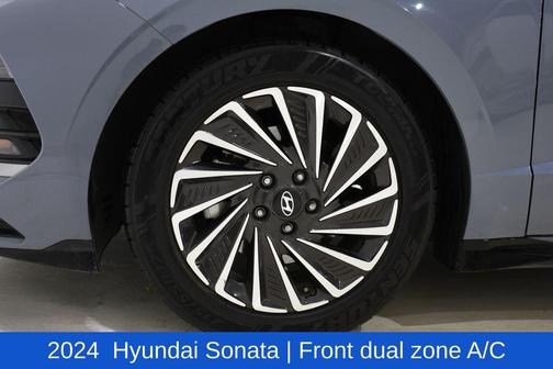 2024 Hyundai SONATA Hybrid SE