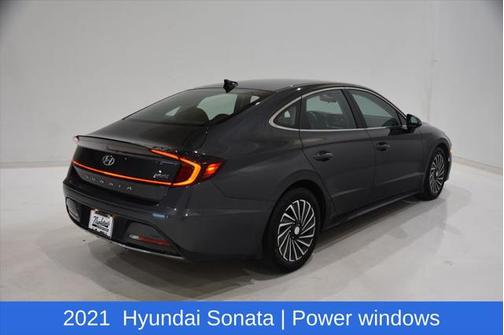 2021 Hyundai SONATA SEL