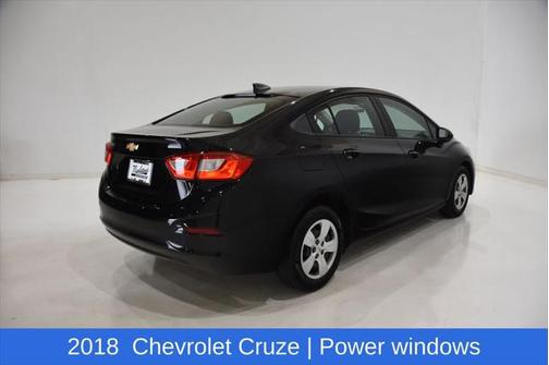 2018 Chevrolet Cruze LS
