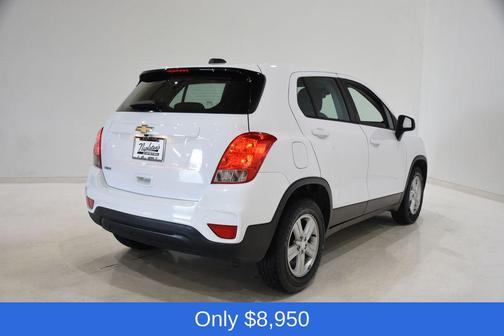 Summit White 2020 Chevrolet Trax LS