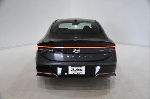 2025 Hyundai SONATA Hybrid SE