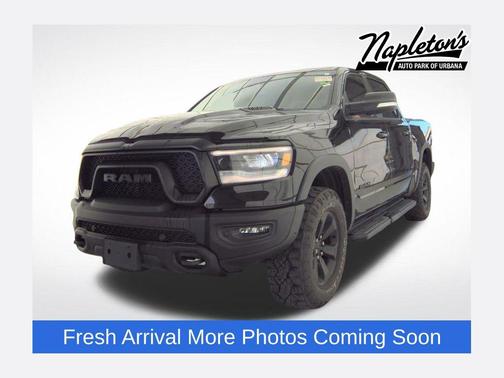 Diamond Black Crystal Pearlcoat 2022 RAM 1500 Rebel