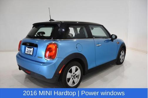 2016 MINI Hardtop Cooper