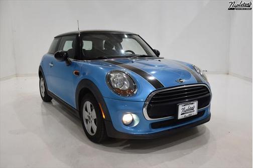 2016 MINI Hardtop Cooper