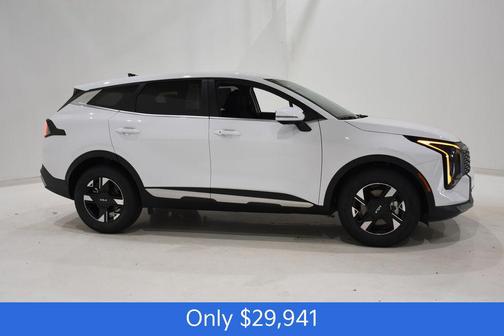 2026 Kia Sportage LX