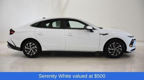 2026 Hyundai SONATA Hybrid Base