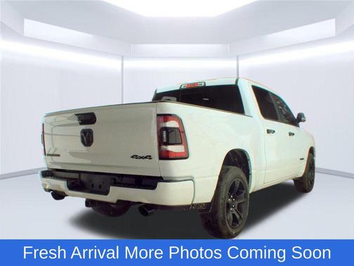 Bright White Clearcoat 2023 RAM 1500 Big Horn/Lone Star