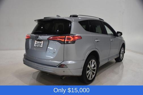 2017 Toyota RAV4 Platinum