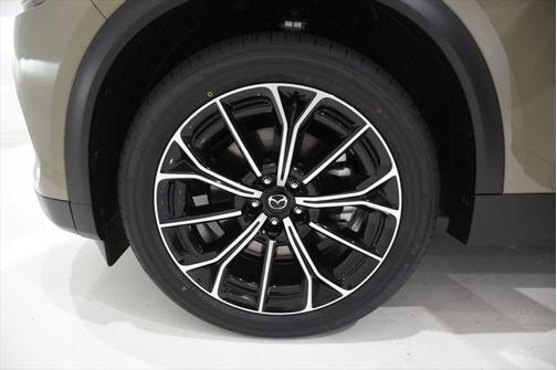 2025 Mazda CX-70 PHEV Premium Plus Package