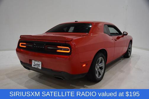2015 Dodge Challenger SXT