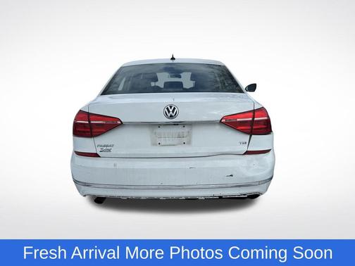2016 Volkswagen Passat 1.8T S