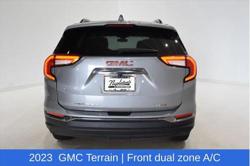 2023 GMC Terrain AWD AT4