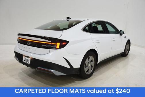 2025 Hyundai SONATA SE