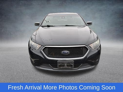 2014 Ford Taurus SHO