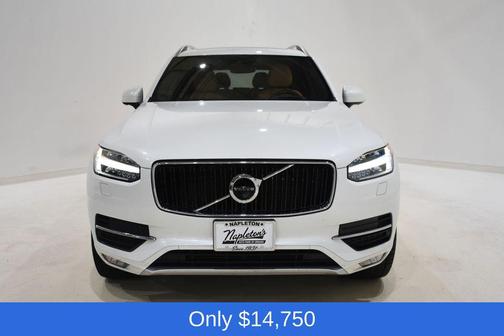 2018 Volvo XC90 T6 Momentum