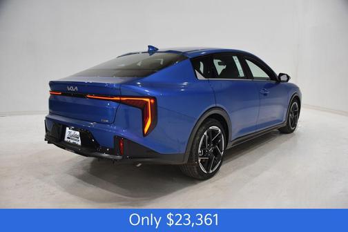 2025 Kia K4 GT-Line