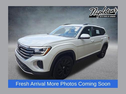Pure White 2025 Volkswagen Atlas 2.0T SE w/Technology