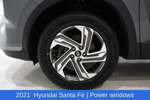 2021 Hyundai SANTA FE SE