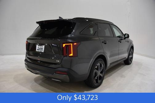 Interstellar Gray 2026 Kia Sorento Hybrid SX Prestige