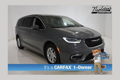 Ceramic Gray Clearcoat 2023 Chrysler Pacifica Touring L