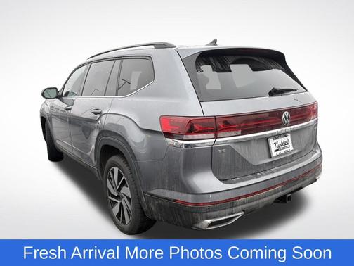 2025 Volkswagen Atlas 2.0T SE w/Technology 4MOTION