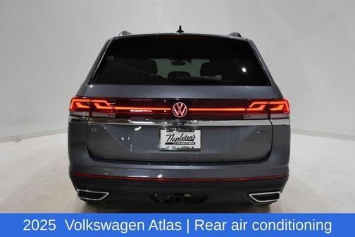 2025 Volkswagen Atlas 2.0T SE w/Technology 4MOTION