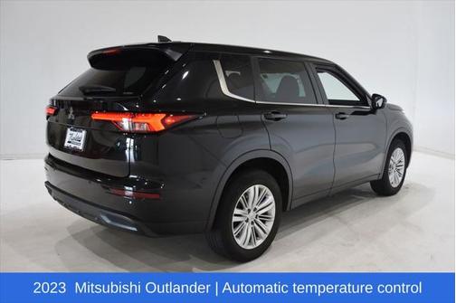 2023 Mitsubishi Outlander ES 2.5 S-AWC