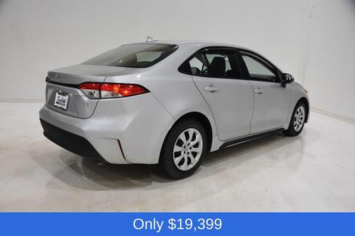 Classic Silver Metallic 2024 Toyota Corolla LE