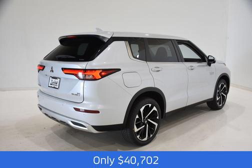 2025 Mitsubishi Outlander PHEV SE S-AWC