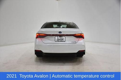 2021 Toyota Avalon Hybrid Limited