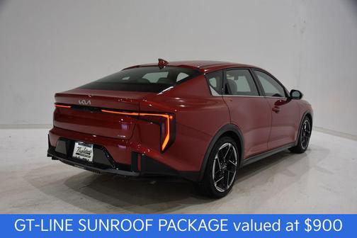 2025 Kia K4 GT-Line