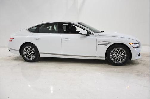 2025 Genesis G80 2.5T AWD