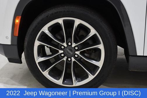 Bright White Clearcoat 2022 Jeep Wagoneer Series III 4x4