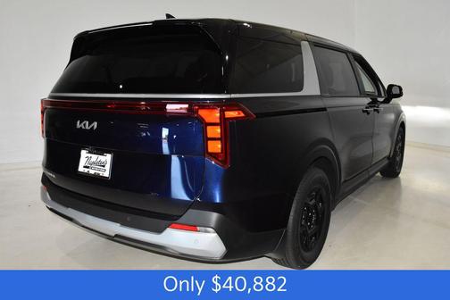 Deep Chroma Blue 2026 Kia Carnival LXS