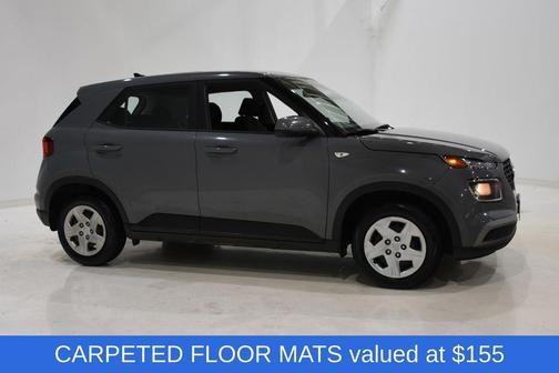 2020 Hyundai VENUE SE