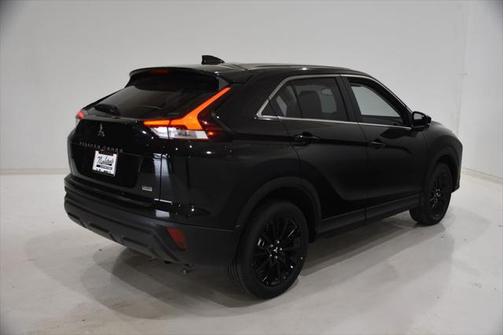 2025 Mitsubishi Eclipse Cross LE