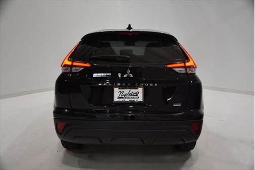 2025 Mitsubishi Eclipse Cross LE