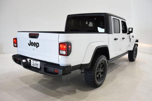 2022 Jeep Gladiator Willys 4x4