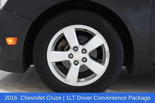Black Granite Metallic 2016 Chevrolet Cruze Limited 1LT